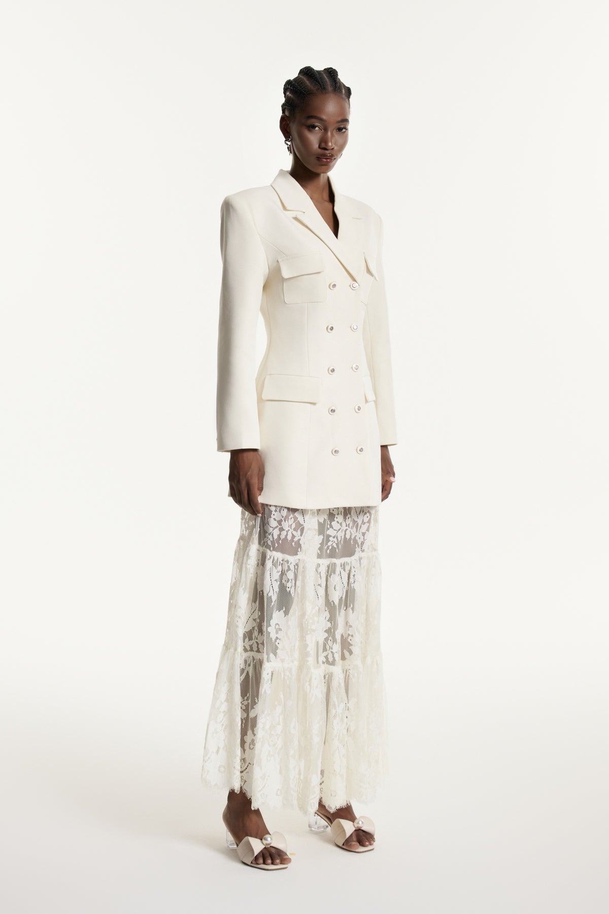 Sophisticated Garment with a Clean Classic Look