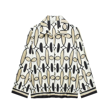Gracefully Styled Garment for Any Occasion