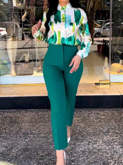 Classic Vintage & Enduringly Stylish Blouse