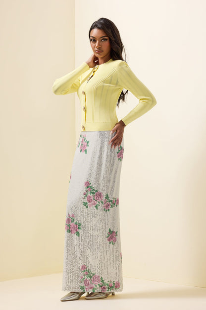 Effortlessly Elegant Top with a Timeless Design