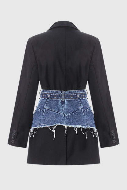 Effortlessly Elegant Garment with a Timeless Design