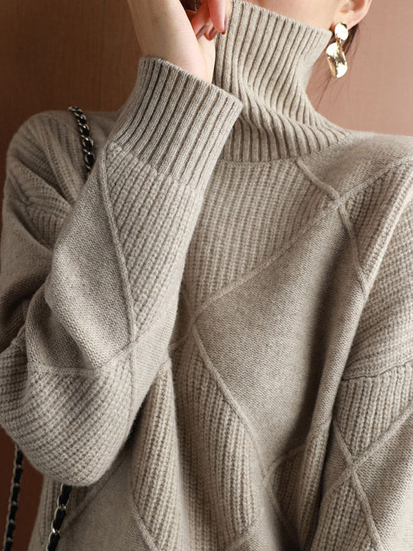 Beautifully Finished Sweater in a Timeless Design