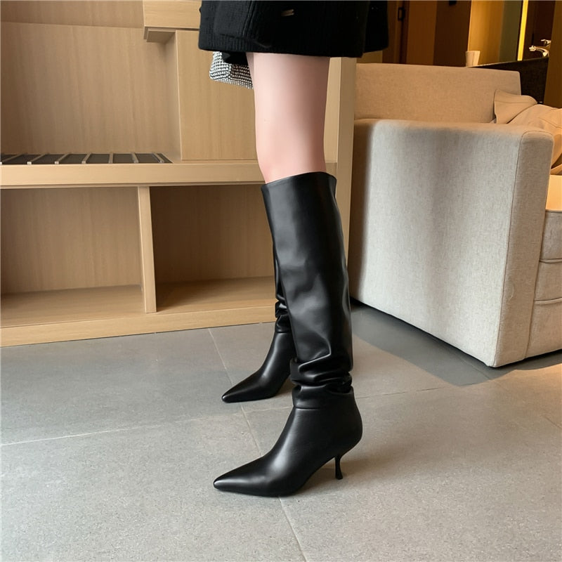 Gracefully Styled Boots for Any Occasion