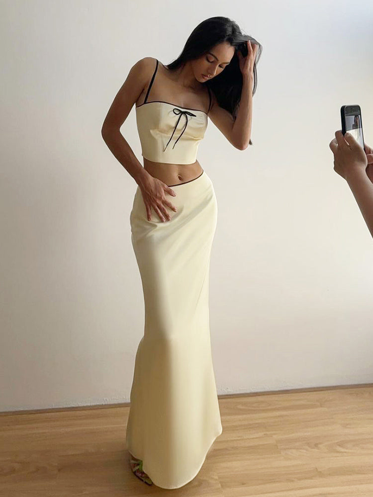 Well Tailored Garment with a Graceful Silhouette