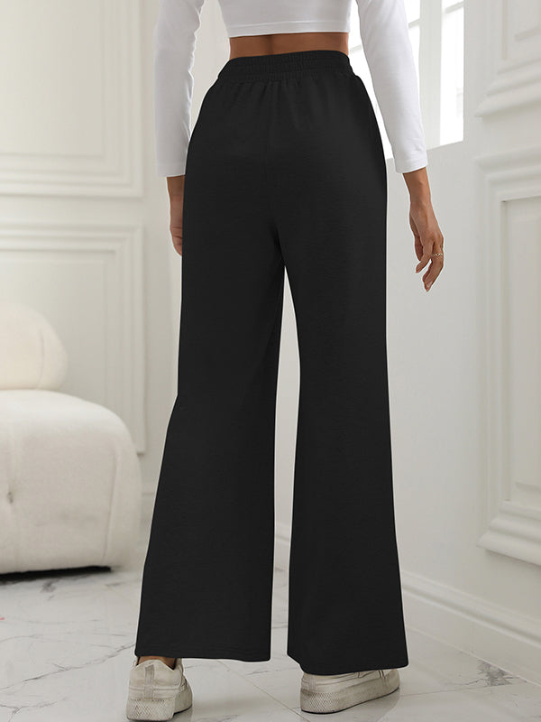 Polished Trousers with an Effortless Classic Look