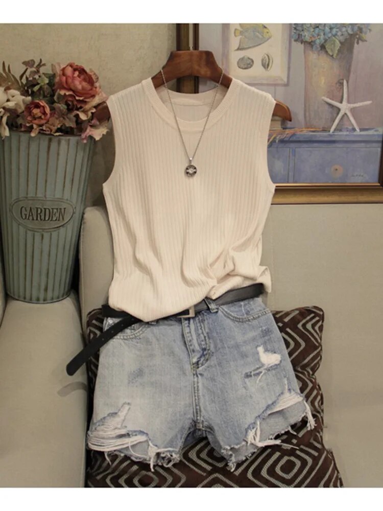 Effortlessly Elegant Shirt with a Timeless Design