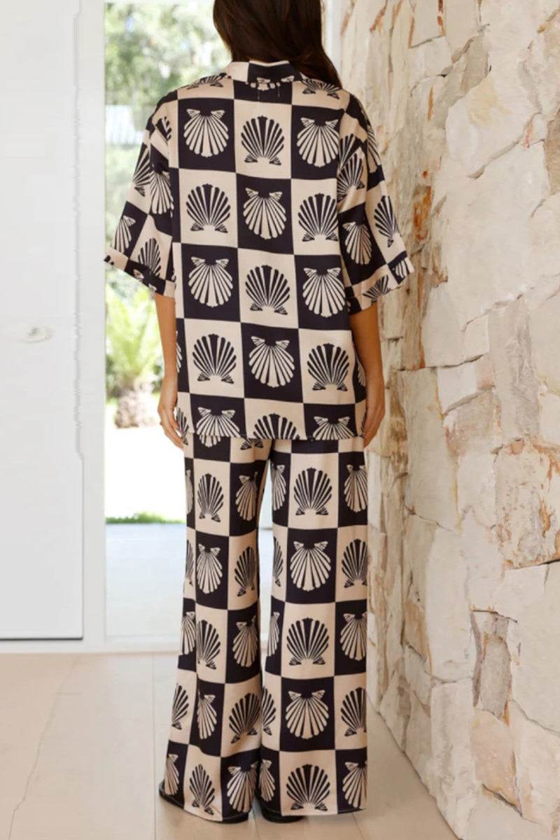 Gracefully Styled Garment for Any Occasion