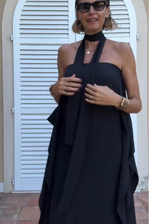 Gracefully Styled Garment for Any Occasion