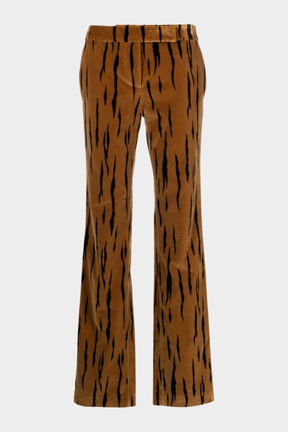 Gracefully Styled Pants for Any Occasion