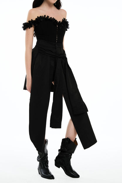 Sophisticated Garment with a Clean Classic Look