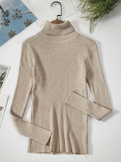 Beautifully Finished Sweater in a Timeless Design