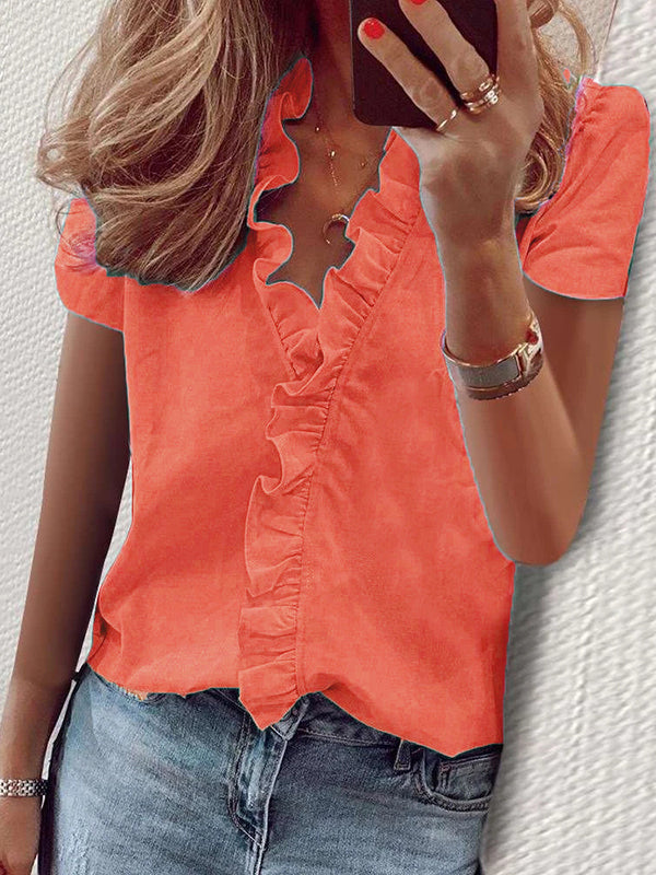 Elegantly Styled Blouse for Everyday Wear