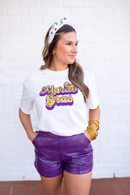 Classic Vintage Shirt with a Flattering Fit