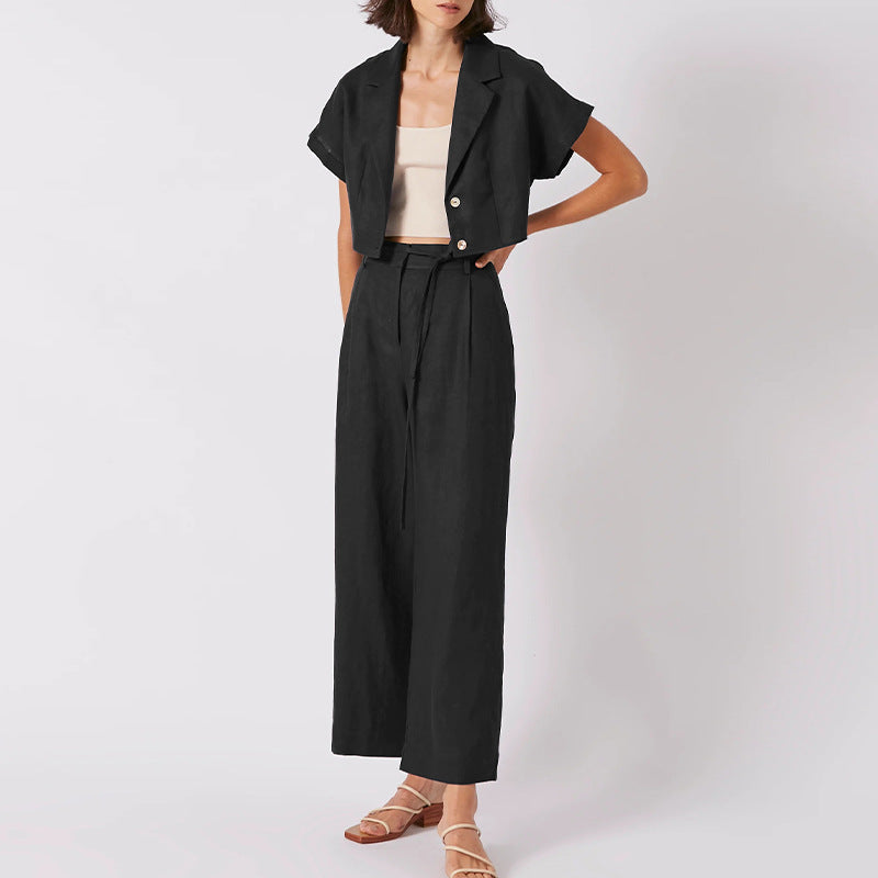 Classic Vintage Pants with a Flattering Fit
