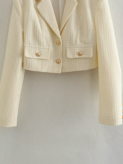 Classic Vintage Coat with a Flattering Fit