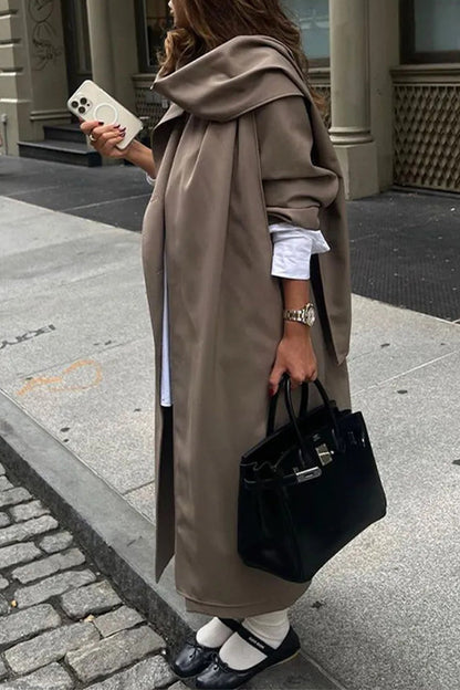 Effortlessly Elegant Garment with a Timeless Design