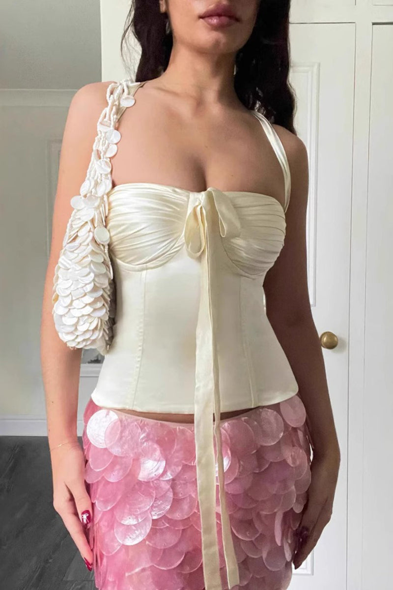 Beautifully Finished Garment in a Timeless Design