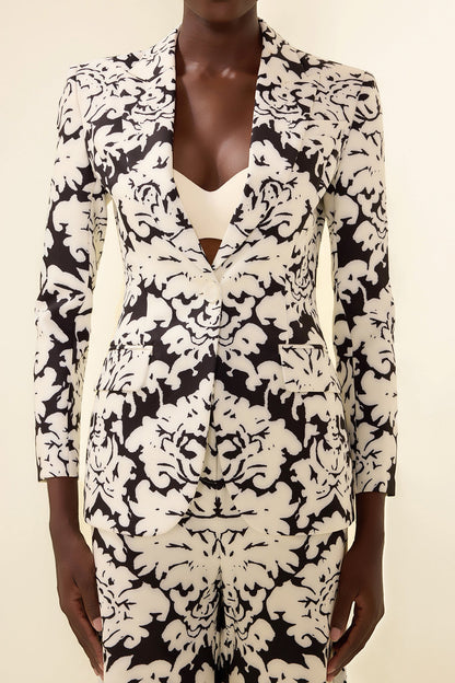 Gracefully Styled Pants for Any Occasion
