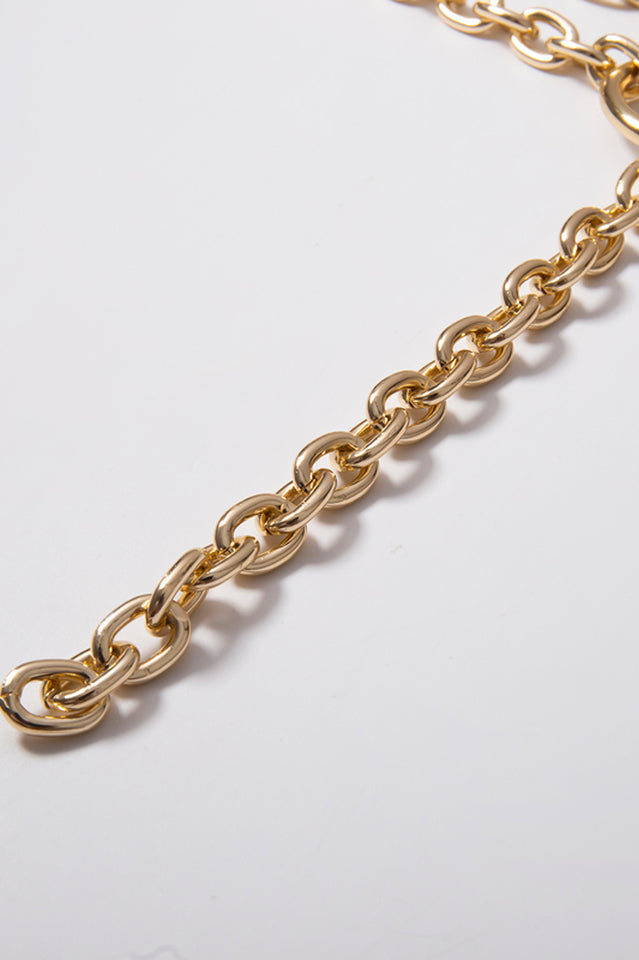 Beautifully Finished Garment in a Timeless Design