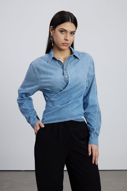 Beautifully Finished Shirt in a Timeless Design
