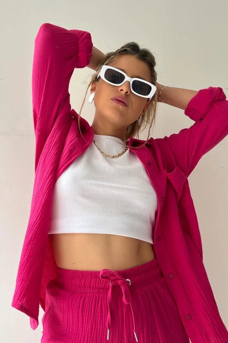 Effortlessly Elegant Garment with a Timeless Design