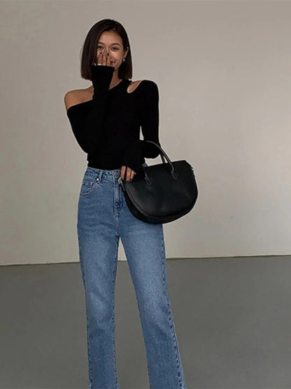 Sophisticated T-Shirt with a Clean Classic Look