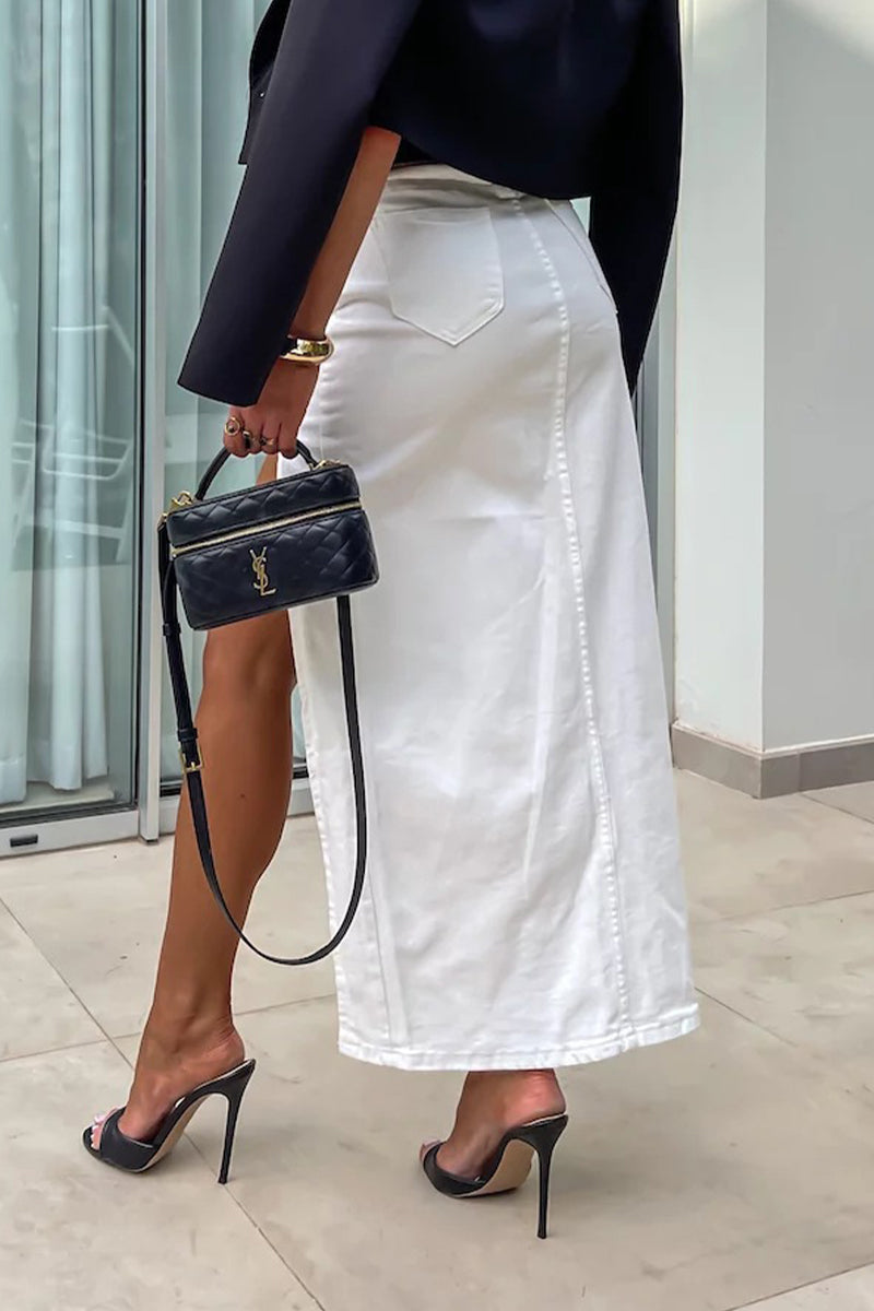 Polished Garment with an Effortless Classic Look