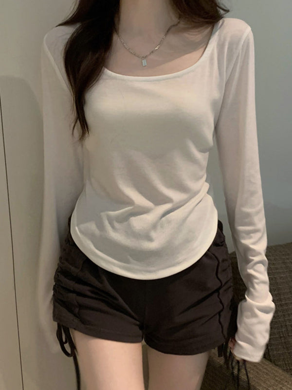 A Vintage Style T-Shirt with Delicate Timeless Details