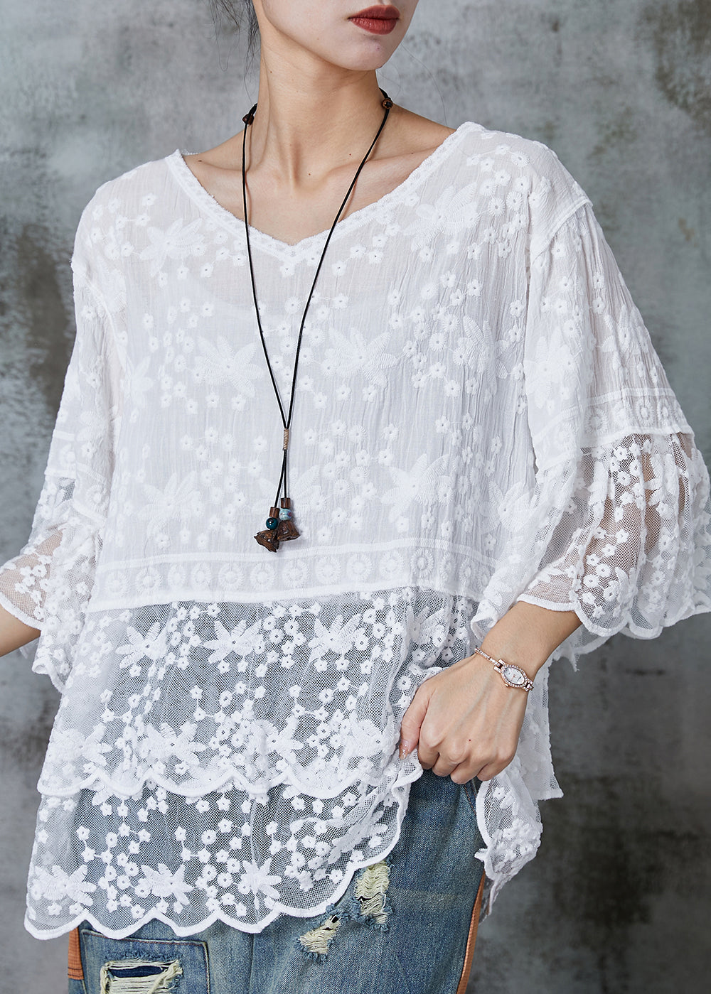 Classic Vintage Shirt with a Flattering Fit