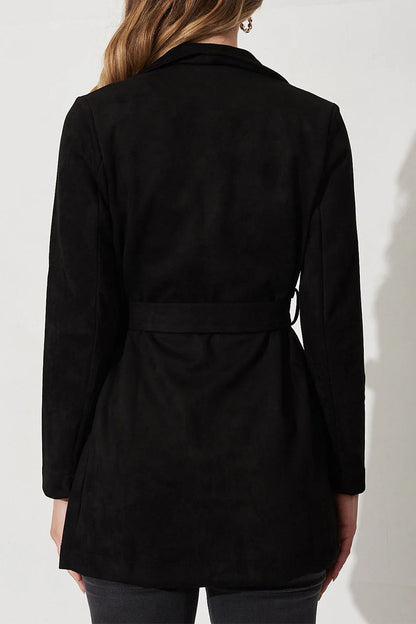 Sophisticated Garment with a Clean Classic Look
