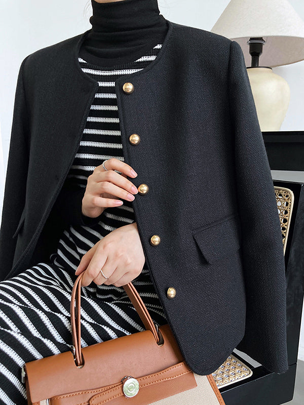 Gracefully Styled Garment for Any Occasion
