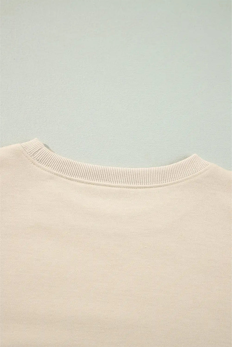 Sophisticated Blouse with a Clean Classic Look