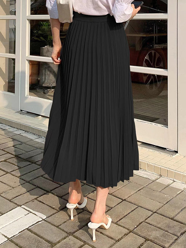 Effortlessly Elegant Garment with a Timeless Design