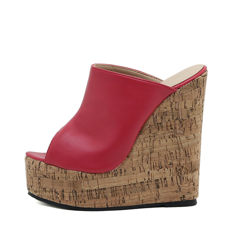 Classic Vintage Heels with a Flattering Fit