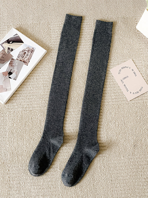 Well Tailored Garment with a Graceful Silhouette