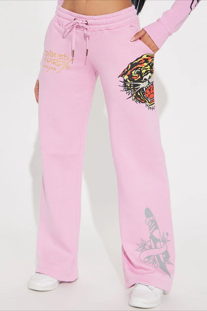 Well Tailored Garment with a Graceful Silhouette