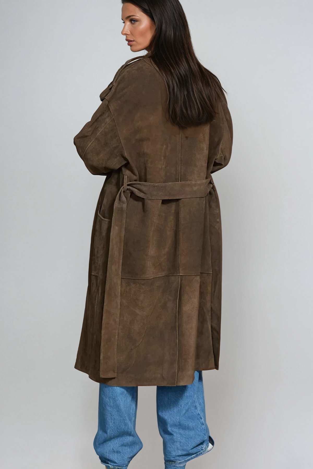 Gracefully Styled Coat for Any Occasion