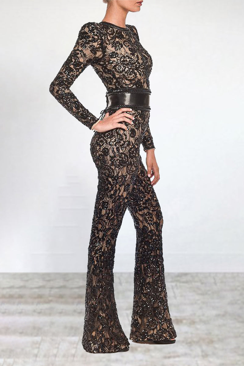 Effortlessly Elegant Garment with a Timeless Design