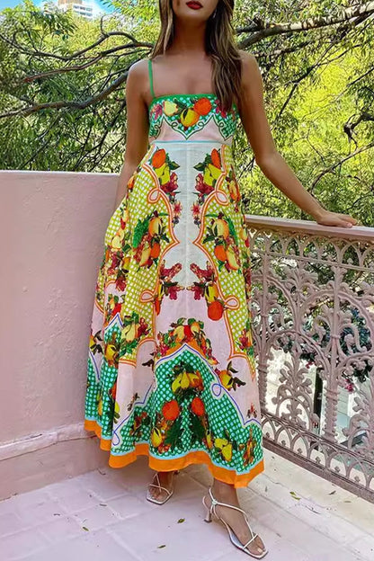 Classic Vintage & Enduringly Stylish Dress