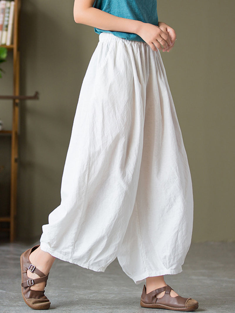 Classic Vintage Pants with a Flattering Fit