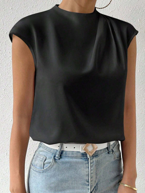 Beautifully Finished T-Shirt in a Timeless Design