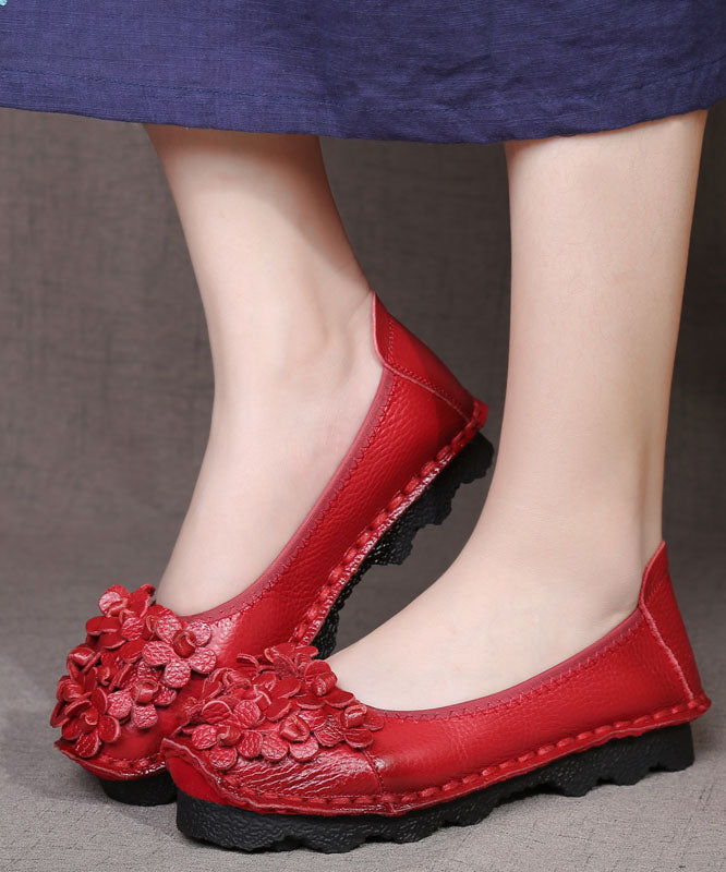 Well Tailored Shoes with a Graceful Silhouette