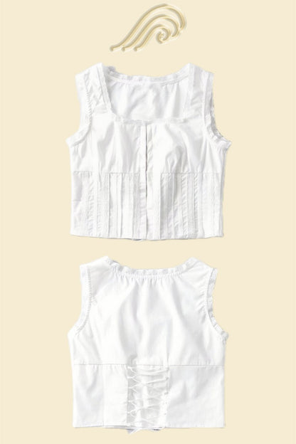 Well Tailored Top with a Graceful Silhouette