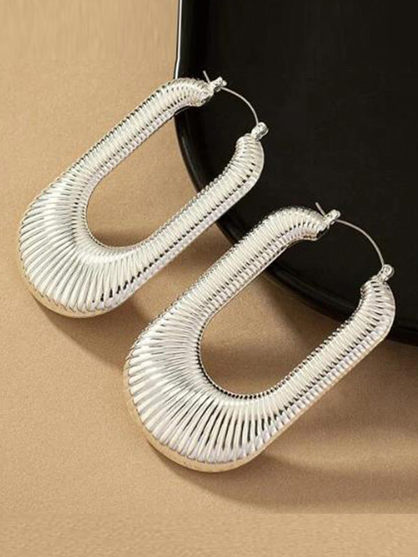 Beautifully Finished Garment in a Timeless Design