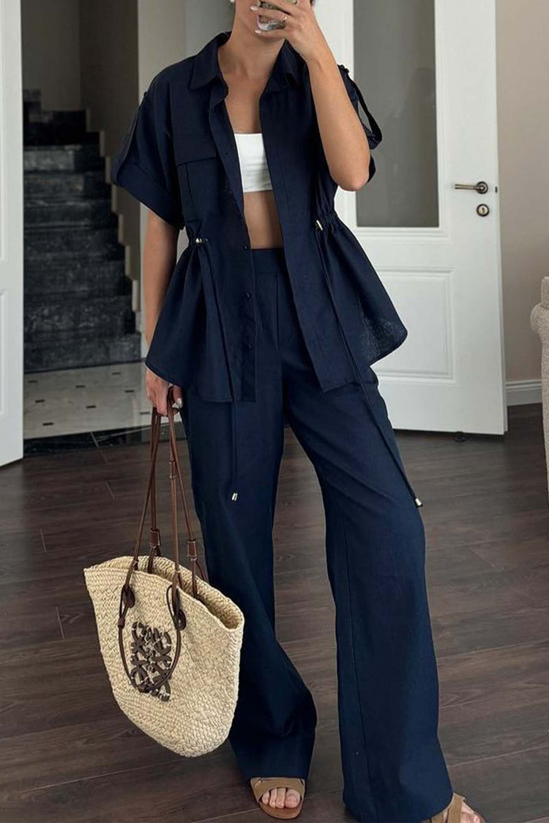 Classic Vintage Pants with a Flattering Fit