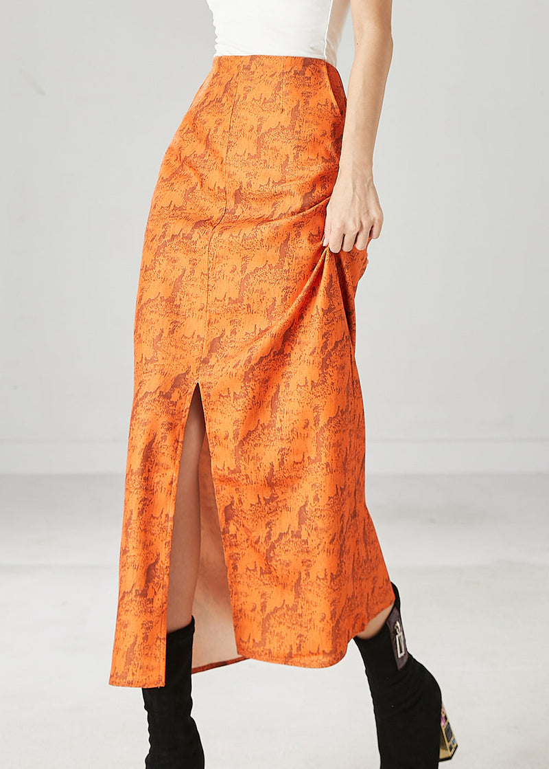 Sophisticated Garment with a Clean Classic Look
