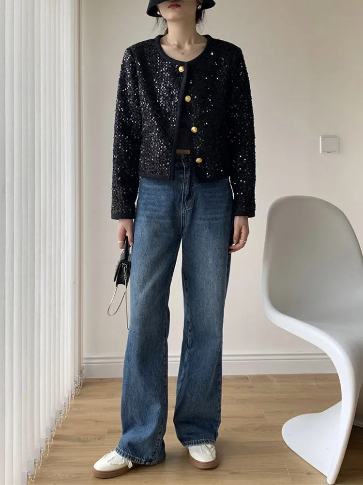 Classic Vintage Jacket with a Flattering Fit