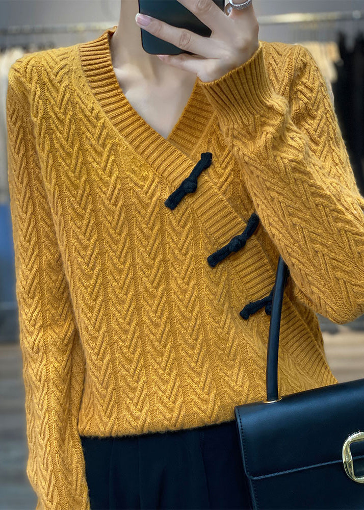 Elegantly Styled Sweater for Everyday Wear