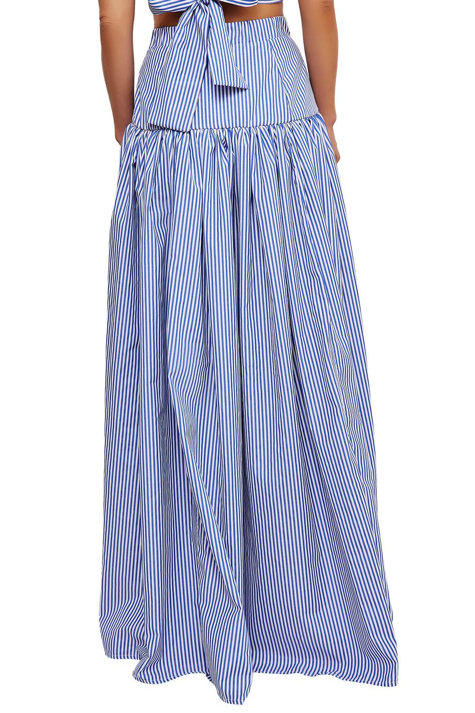 Beautifully Finished Garment in a Timeless Design