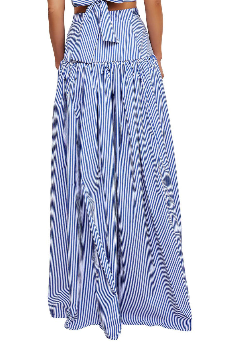Beautifully Finished Garment in a Timeless Design